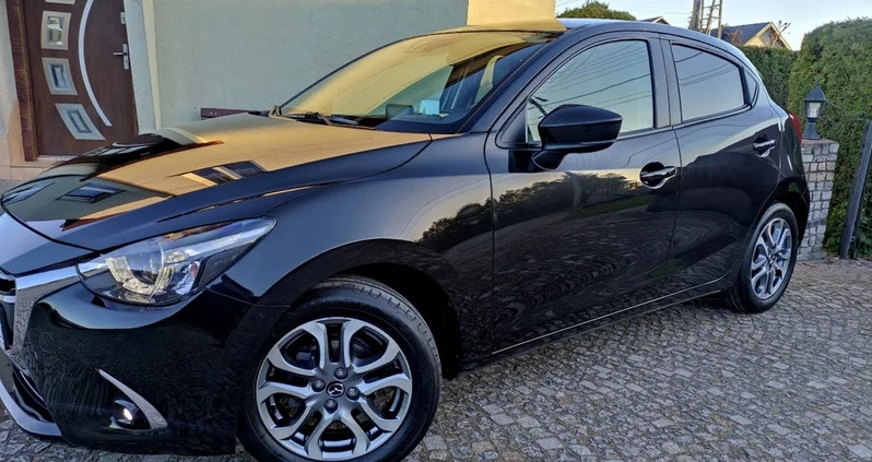 Mazda 2 cena 42900 przebieg: 160000, rok produkcji 2017 z Dęblin małe 781